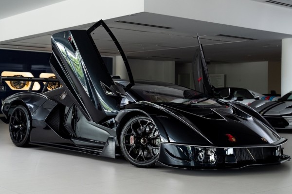 Lamborghini Essenza SCV12 for sale