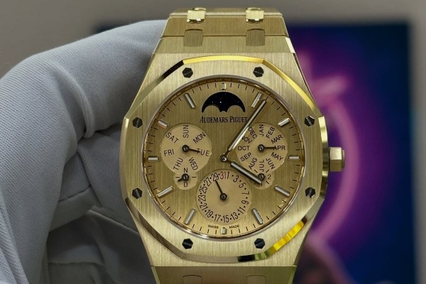 Audemars Piguet Royal Oak Perpetual Calendar Ultra-thin  26586BA