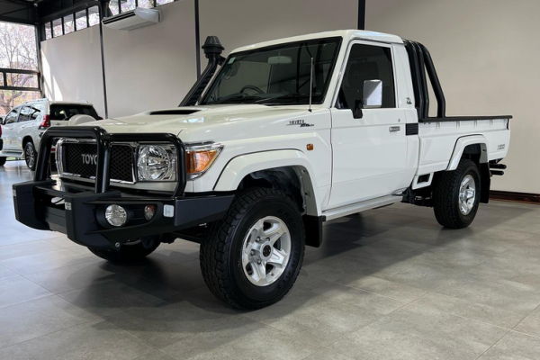 New Toyota LC79 S/Cab 4.5D